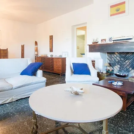R31 Casa Monica *